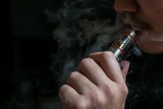 The Illustrious History of Vaping - From Hookahs of Yore to First E-Cigs